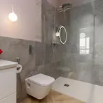 Cozy & Spacious Family By Renters 华沙
