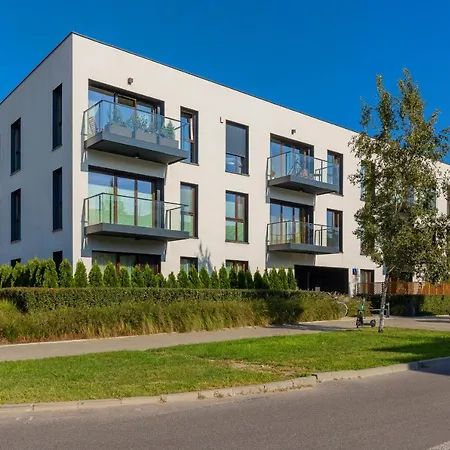 Cozy & Spacious Family By Renters Apartament *