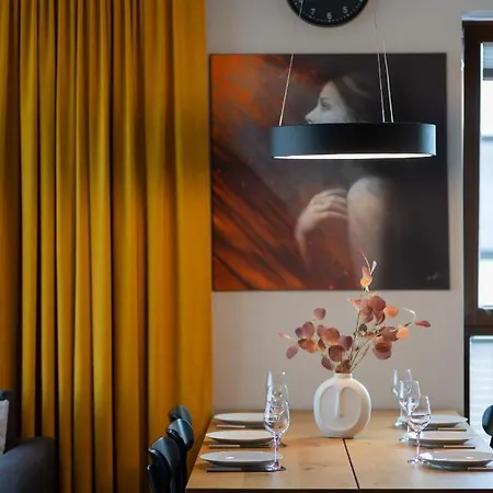 Cozy & Spacious Family By Renters * 华沙