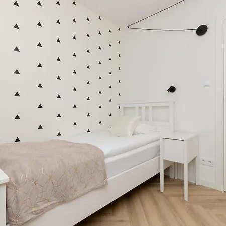 Cozy & Spacious Family By Renters