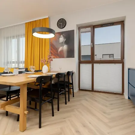 Cozy & Spacious Family By Renters * 华沙