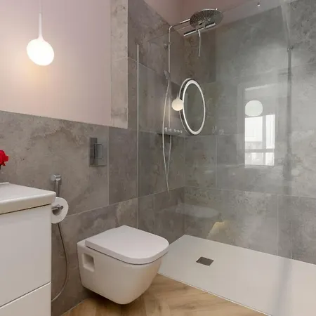 Cozy & Spacious Family By Renters Varsóvia