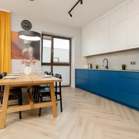 Cozy & Spacious Family By Renters شقة *